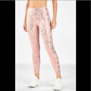 Fabletics NWT pure luxe 7/8 printed leggings